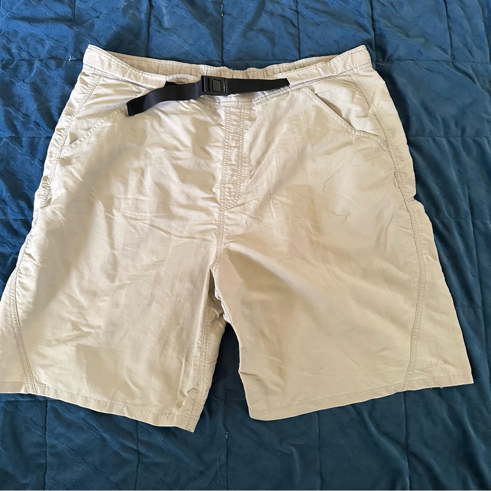 Cabela's Belted Nylon Hybrid Fish Camp Shorts Hiking Men’s XL Beige